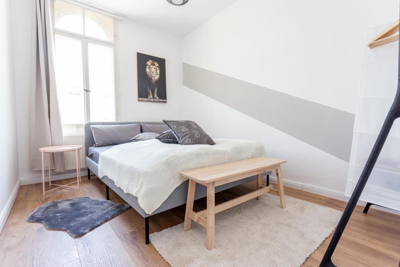 FULL HOUSE Studios - Das Beschickbare Apartment Chemnitz Exterior foto