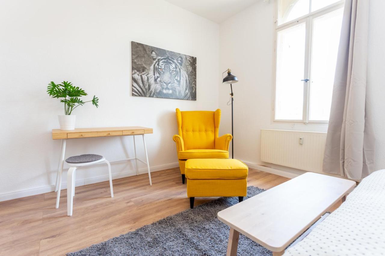 FULL HOUSE Studios - Das Beschickbare Apartment Chemnitz Exterior foto